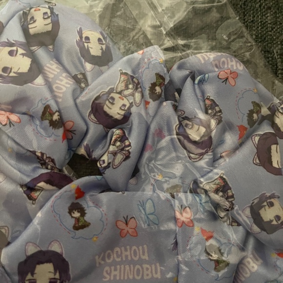 Demon Slayer Scrunchies set - Picture 5 of 5